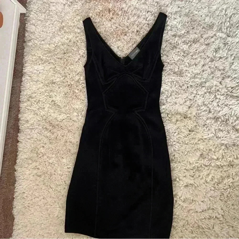 Zac Posen Women’s Black Dress